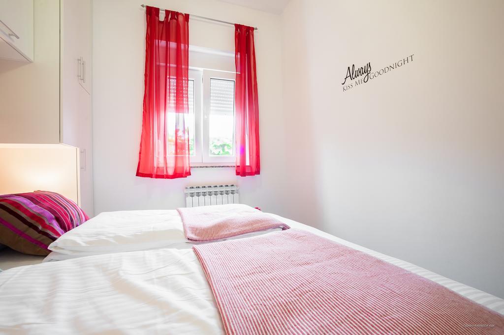 Apartment Indigo Zadar Room photo